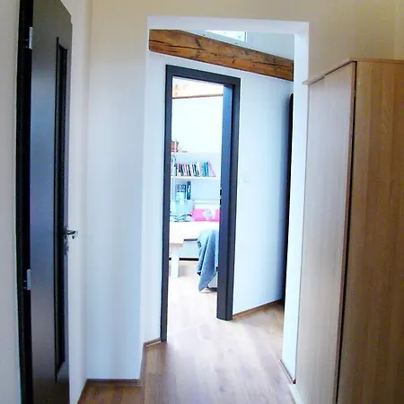 Apartment Apartman Alice Letna