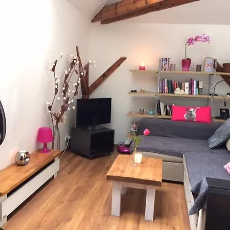 Apartment Apartman Alice Letna *